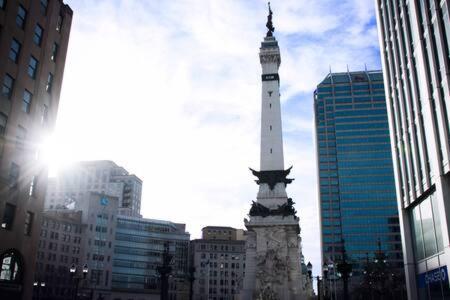 Cozysuites - 2Br With Direct Skybridge Access #5 Indianapolis Exterior photo